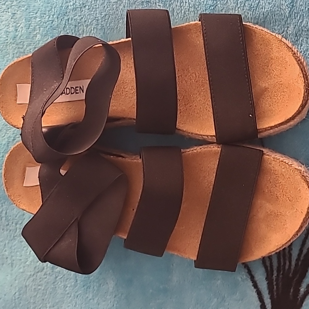 Platform sandles